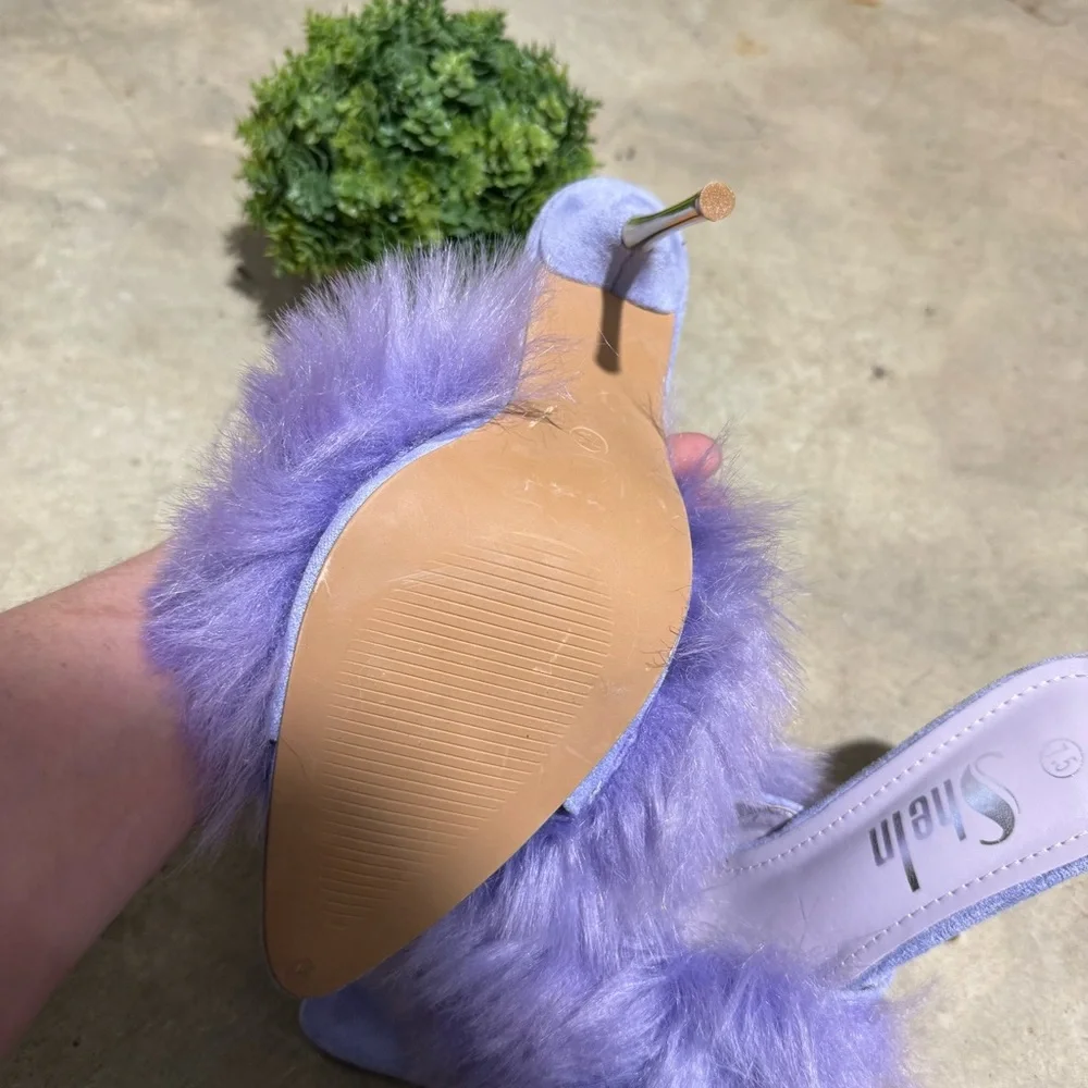 NWOT Purple Faux‎ Fur High Heels Women Size 7.5 NYE Party Formal Wedding Lilac